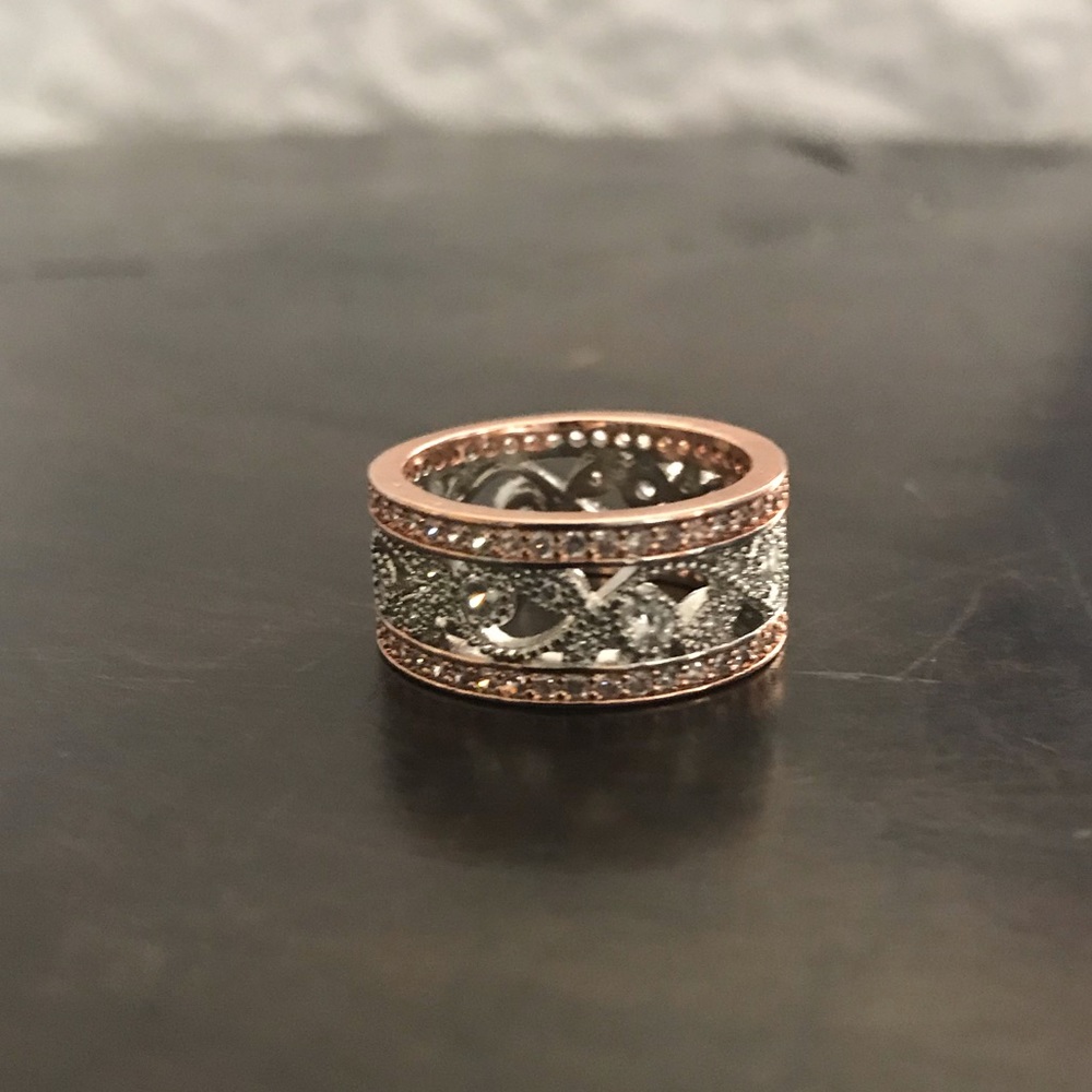 Two Tone 925 Sterling Silver Diamond Cutout Ring - Picture 2 of 5